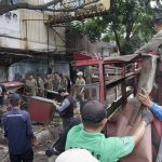 Penertiban Tahap Ketiga PKL Cicadas: Lapak Kosong Dibongkar, Pertanyaan Baru Mengemuka