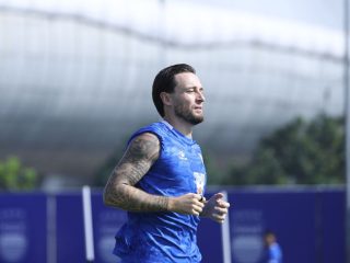 Jauh ke Parepare, Dekat ke Mimpi Juara: Marc Klok dan Ironi Perjuangan Persib