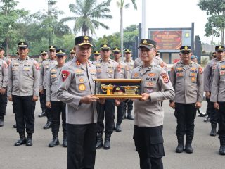Kapolda Banten Berikan Arahan kepada Perwira SIP Angkatan 55, Tekankan Integritas dan Kepemimpinan Presisi*