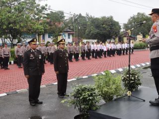 Kapolres Sintang Pimpin Upacara Purna Bhakti sebagai Bentuk Penghargaan atas Pengabdian Personel