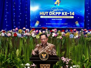 Mendagri Tito Dorong DKPP Tingkatkan Integritas Penyelenggara Pemilu