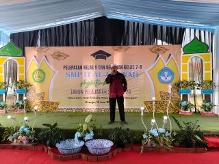 SMP IT Al Amanah Kronjo Lepas 9 & Kenaikan Kelas 7-8, Lulusan Dipesan Jadi Generasi Qur'ani