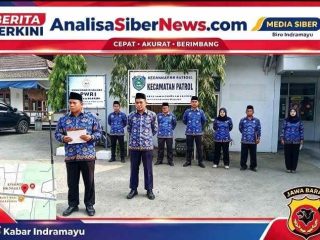 KHIDMAT, UPACARA HARI KESAKTIAN PANCASILA DI KANTOR KECAMATAN PATROL