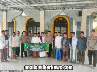 Polsek Pagelaran Hadir di Tengah Masyarakat melalui Kegiatan Jumat Keliling