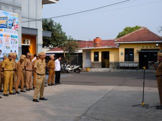 H. Cecep Budiman Pimpin Apel Pagi Kecamatan Kresek, Ajak Pegawai Tingkatkan Kualitas Pelayanan Masyarakat