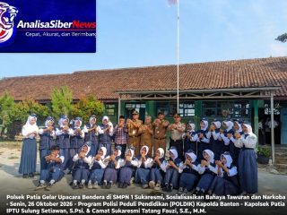 Upacara Bendera di SMPN 1 Sukaresmi, Polsek Patia Ajak Pelajar Disiplin dan Taat Hukum