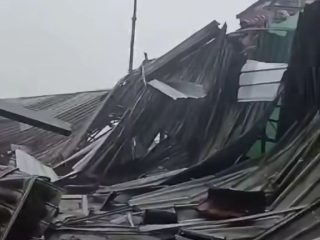 Angin Puting Beliung dan Tanah Longsor Melanda Padalarang, Dua Rumah Tertimbun